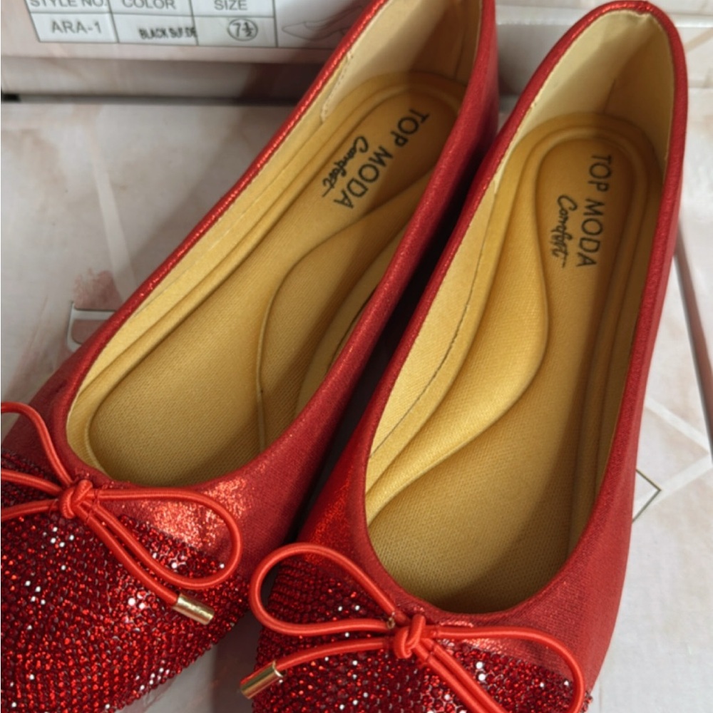 TOP Moda Women's Sparkling Red Flats